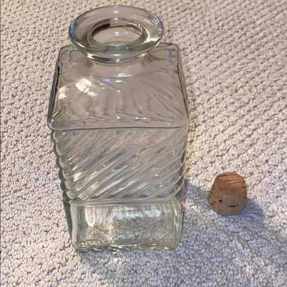 Vintage Old Mr Boston Fine Liquor Decanter - Picture 3 of 14